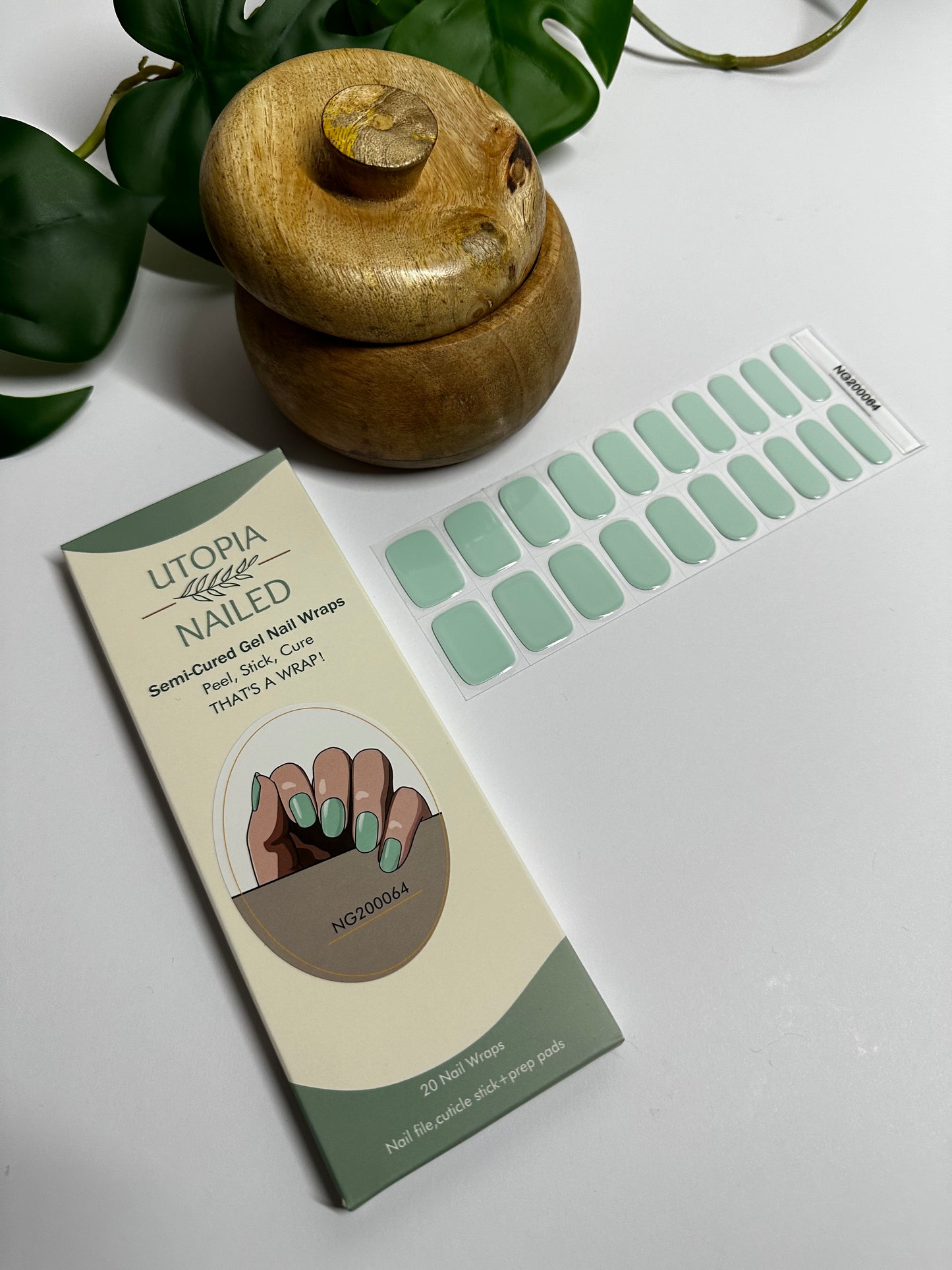 Fresh Mint | Semi Cured Gel Nail Wraps